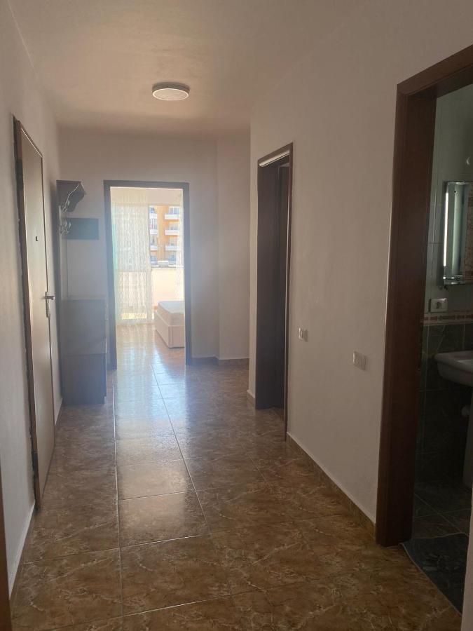 Center Of Shkodra Apartment Luaran gambar